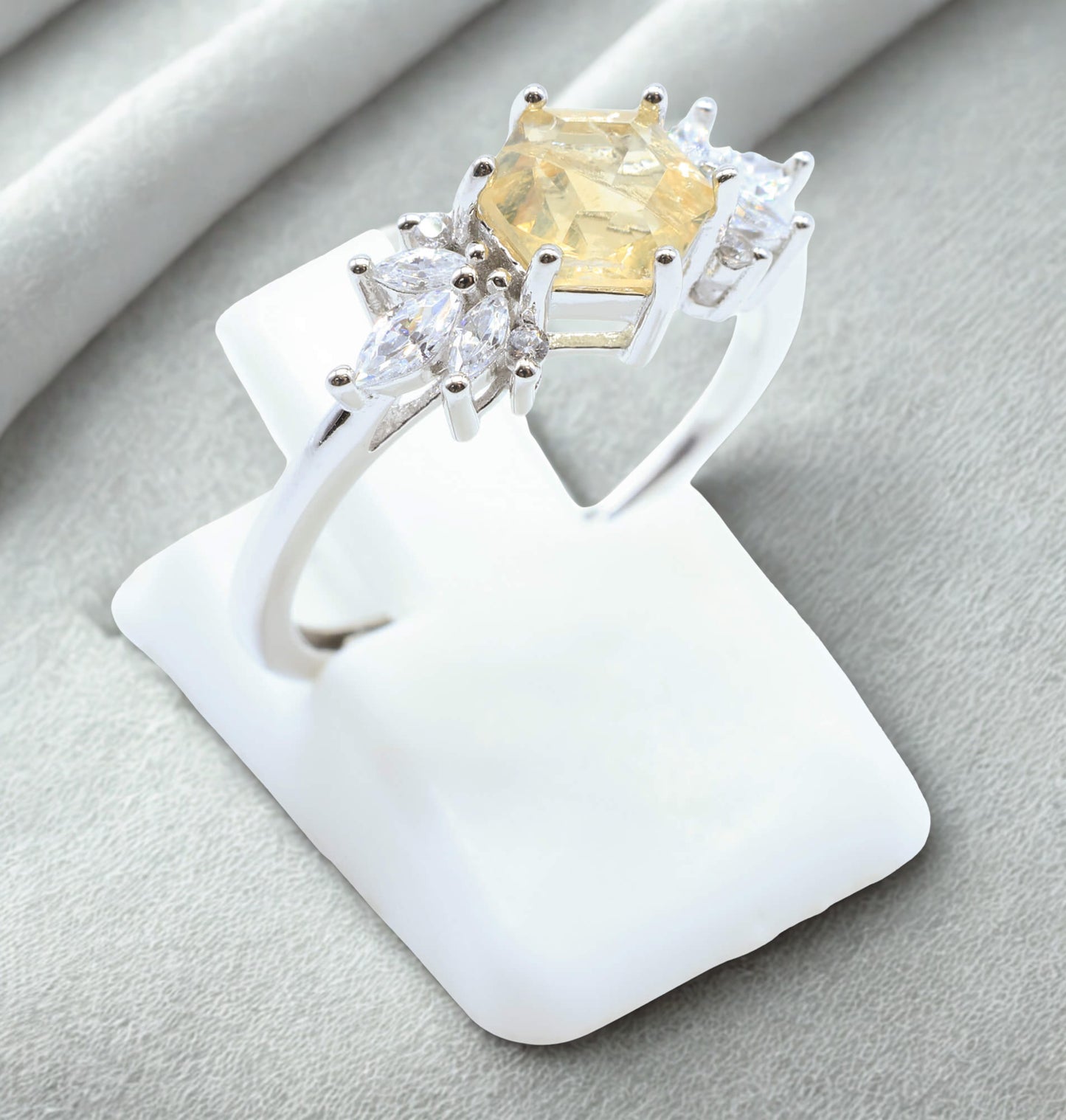 Citrine Light Energy Ring – 925 Silver Platinum Plated