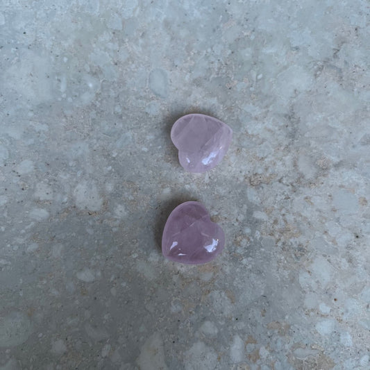 Corazón de cuarzo rosa